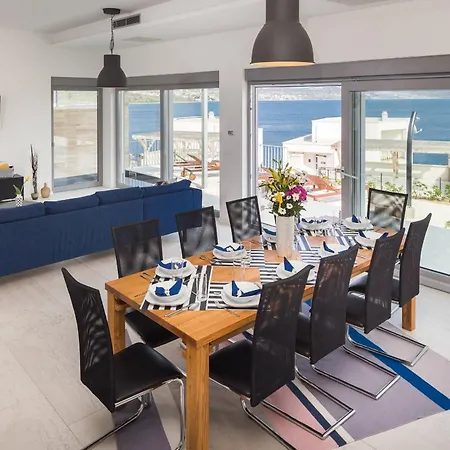 Vila Costabella With Heated Pool Posedarje