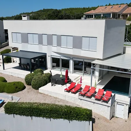 Costabella With Heated Pool * Posedarje