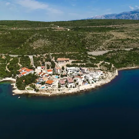 Costabella With Heated Pool Villa Posedarje
