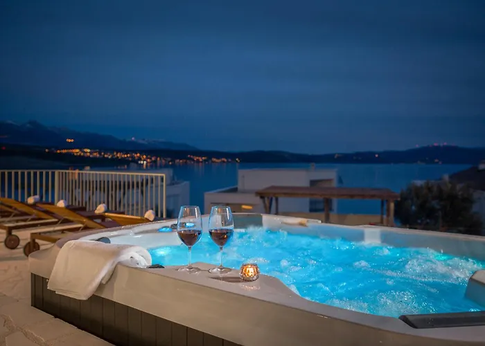 Costabella With Heated Pool