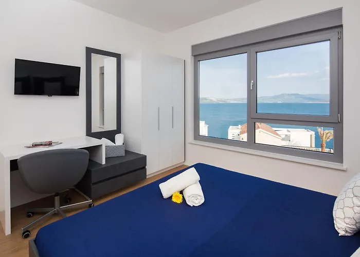 Villa Costabella With Heated Pool Posedarje