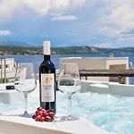 Villa Costabella With Heated Pool