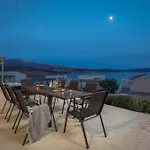 Costabella With Heated Pool Villa