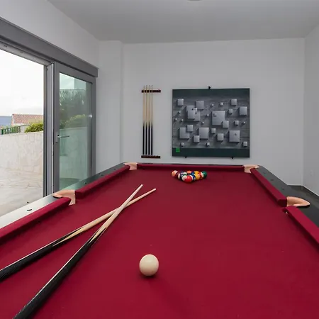 Costabella With Heated Pool Willa Posedarje