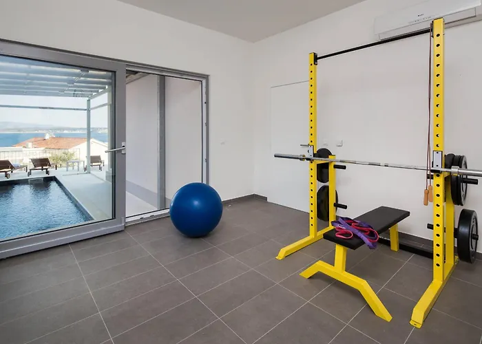 Costabella With Heated Pool *