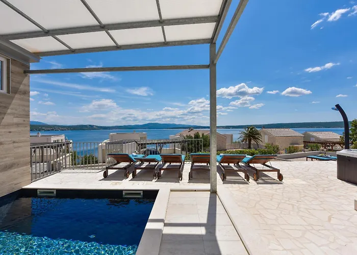 Villa Costabella With Heated Pool